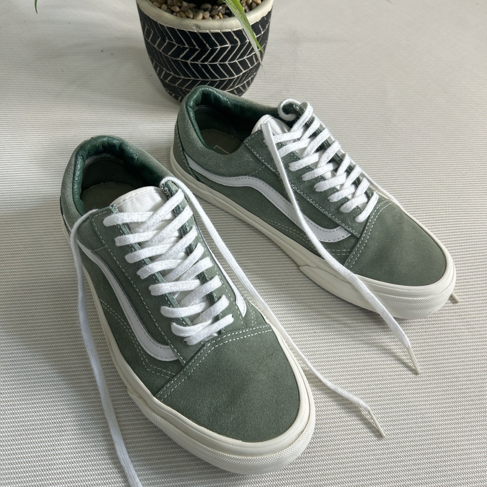 VANS SIZE 6/5Men's Low-Top Suede Skate Sneakers - Green